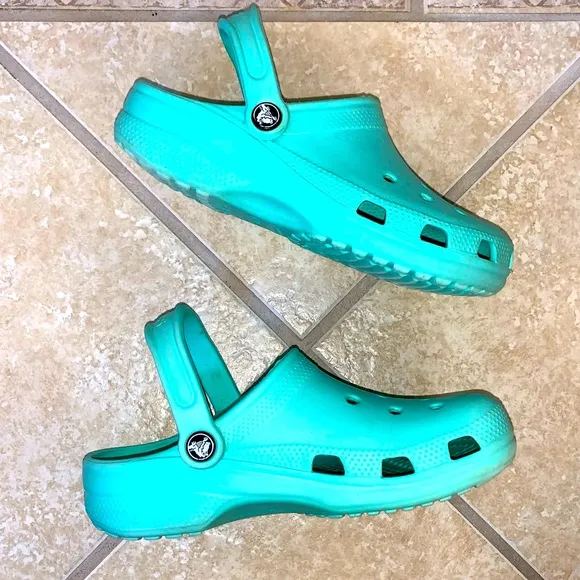CROCS Seagreen shoes sandals kid’s big girls size  4 6