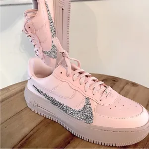 Custom embroidered Nike air max sneakers brand new 10.5