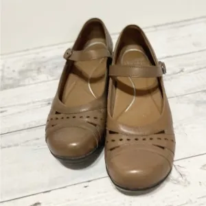 Dansko Shoes Women Mathilda in Dark Taupe Sz Black Sz 8.5