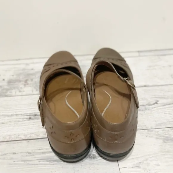 Dansko Shoes Women Mathilda in Dark Taupe Sz Black Sz 8.5