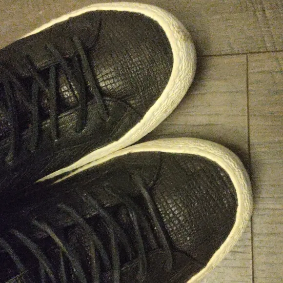 D.A.T.E. Studded High Top Premium Sneakers