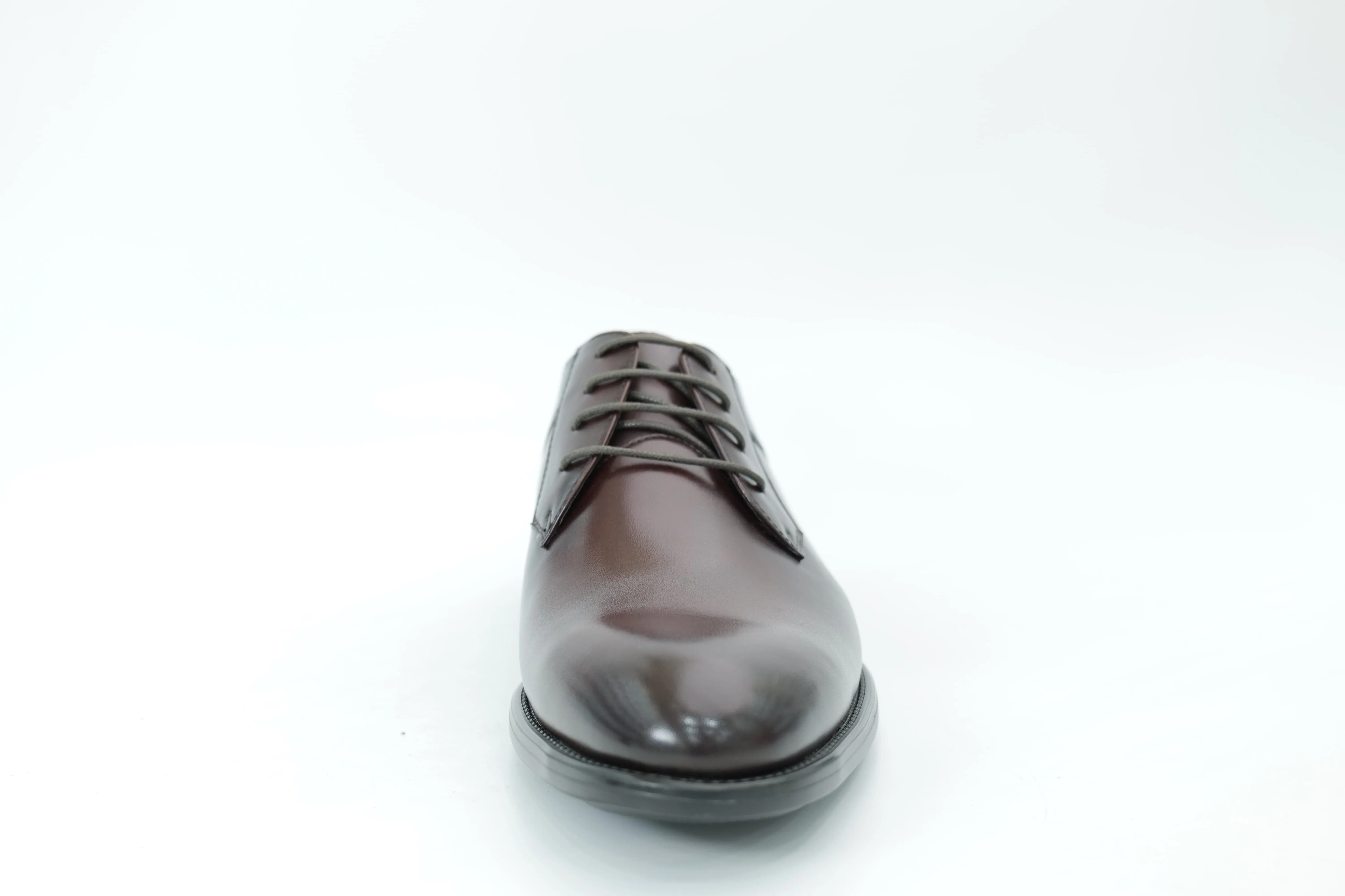 Derby shoes