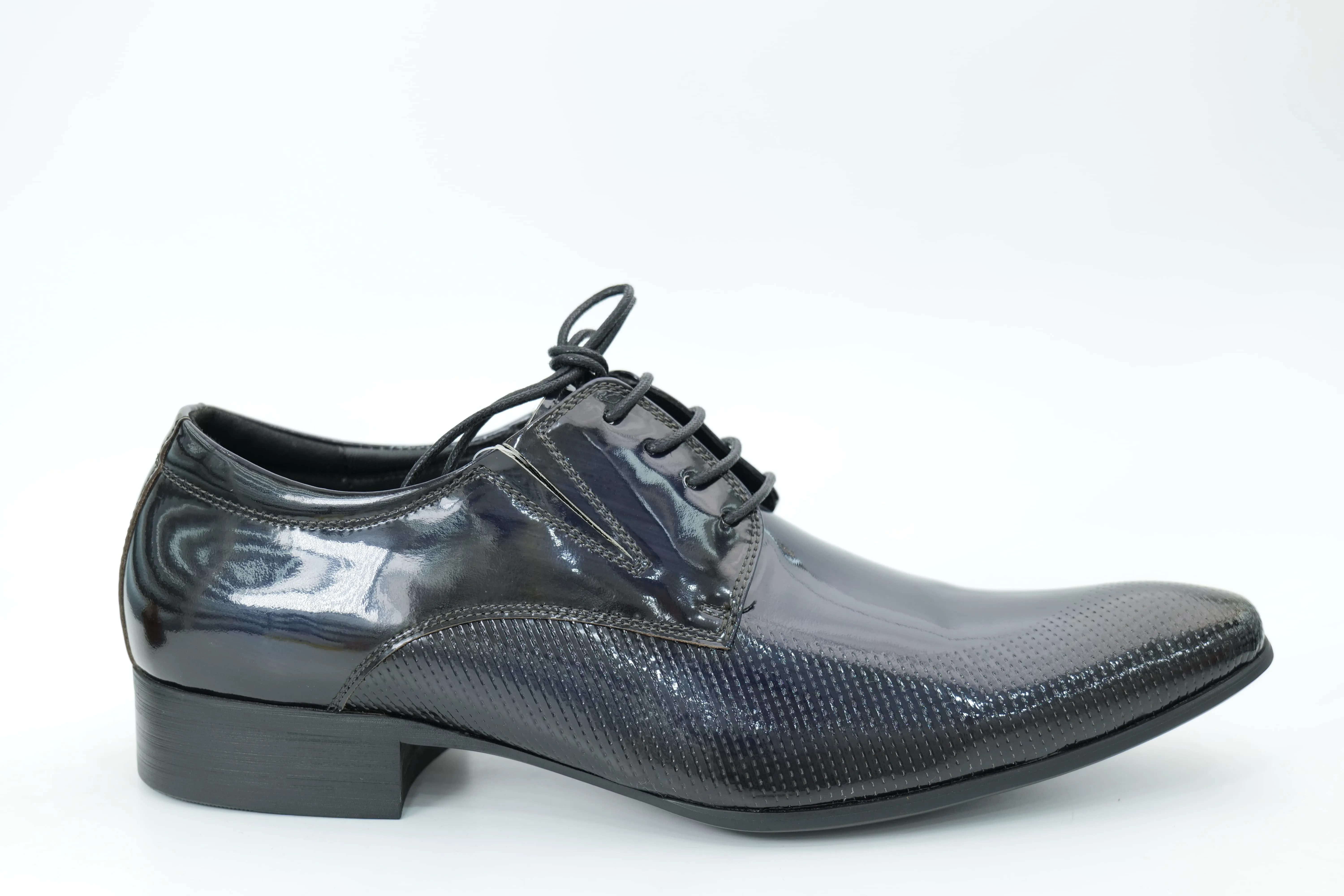 Derby shoes