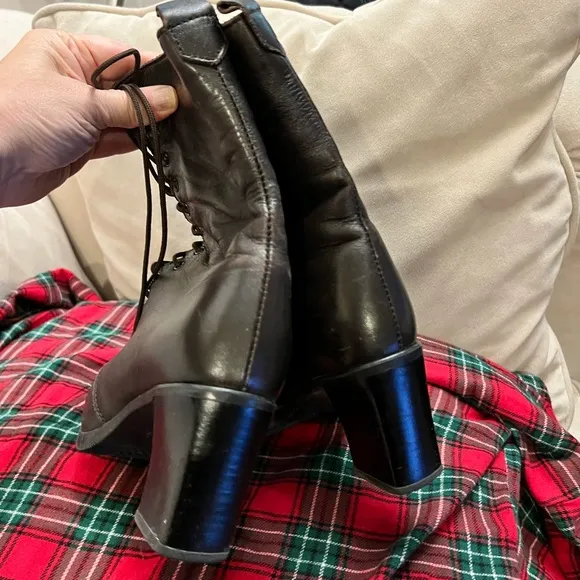 Details boots