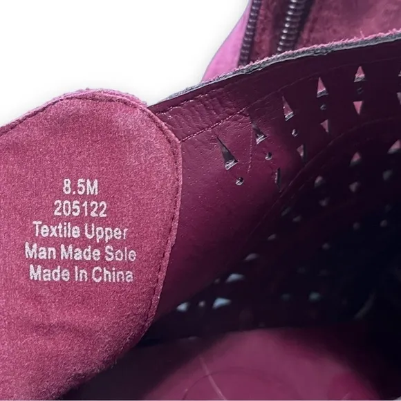 DIBA Maddie Cutout Heeled Laser Cut Booties in Burgundy sz 8.5