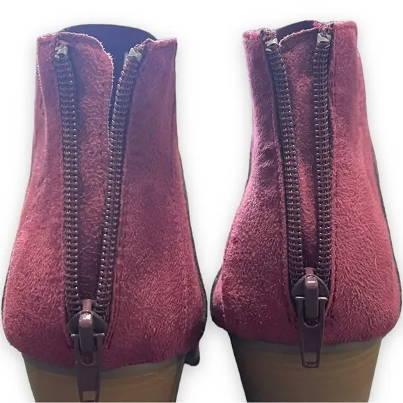 DIBA Maddie Cutout Heeled Laser Cut Booties in Burgundy sz 8.5