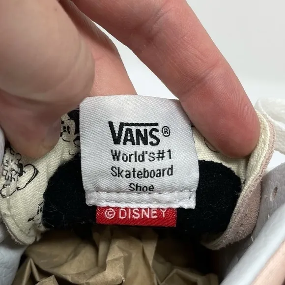Disney Vans off the Wall Sneakers High Top Mickey