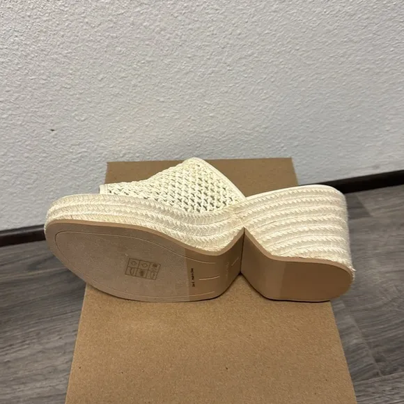 Dolce Vita Saydie Raffia Slip On Wedge Sandals Ivory Women’s
