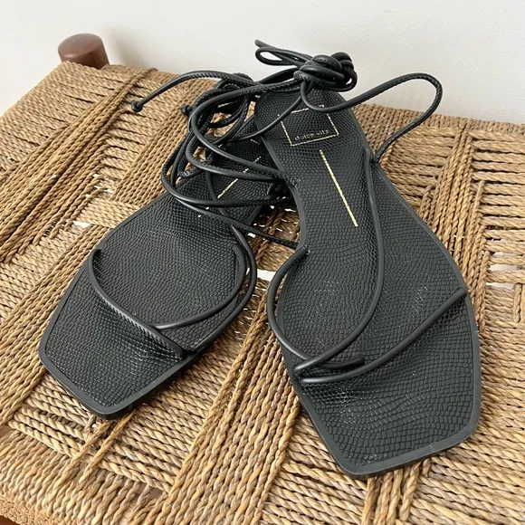 Dolce Vita Shoes Women’s 6.5 Ivette Sandals Black Stella  Gladiator