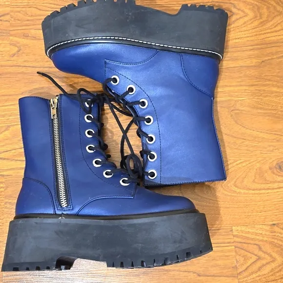 DOLLS KILL dELiA*s LOST IN THE CROWD COMBAT BOOTS PLATFORM ZIP BLUE
