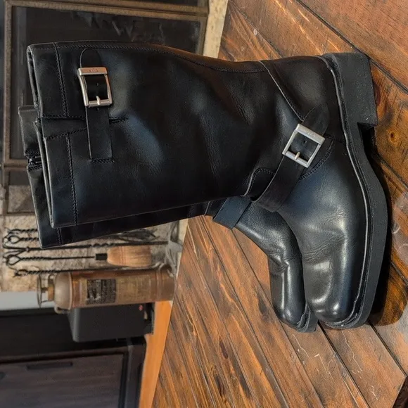 Donald j. Pliner leather moto boots