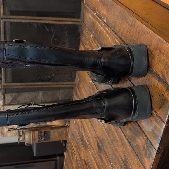 Donald j. Pliner leather moto boots