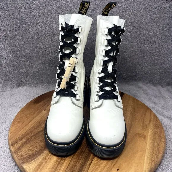Dr. Doc Martens Chesney Flared Heel Boots Smooth White Leather Women's Size 7