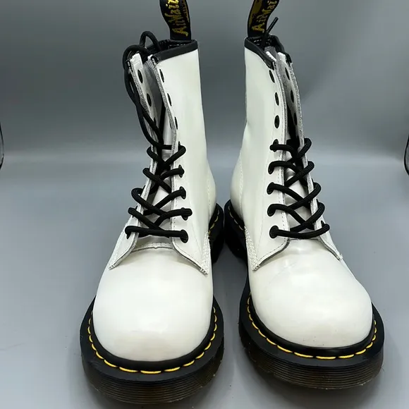 Dr Martens 11821‎ white smooth