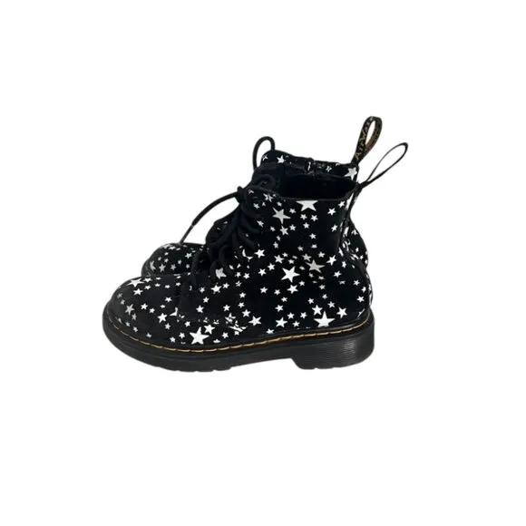 Dr. Martens 1460 boots star print boots girl
