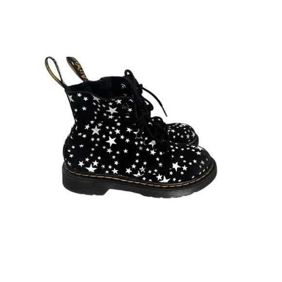Dr. Martens 1460 boots star print boots girl