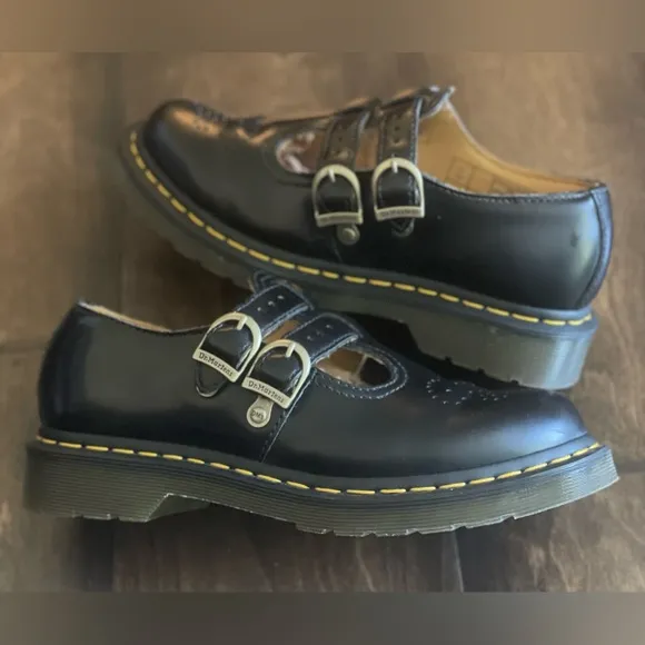 DR. MARTENS 8065' Mary Jane NEW