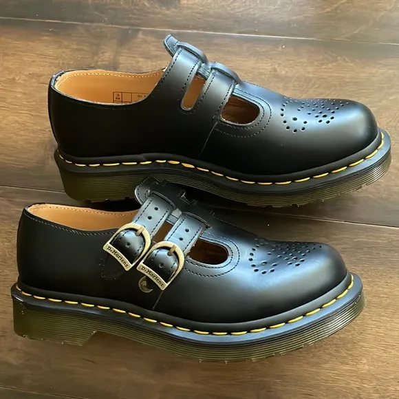 DR. MARTENS 8065' Mary Jane NEW