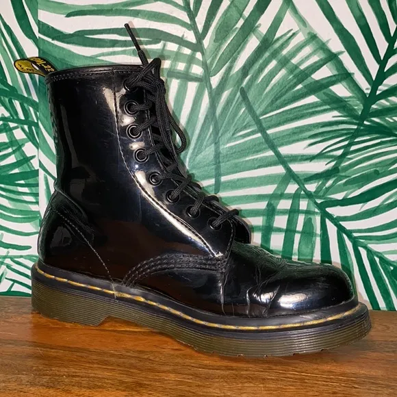 Dr. Martens Black Patent Leather Combat Boots Women’s US Size 7