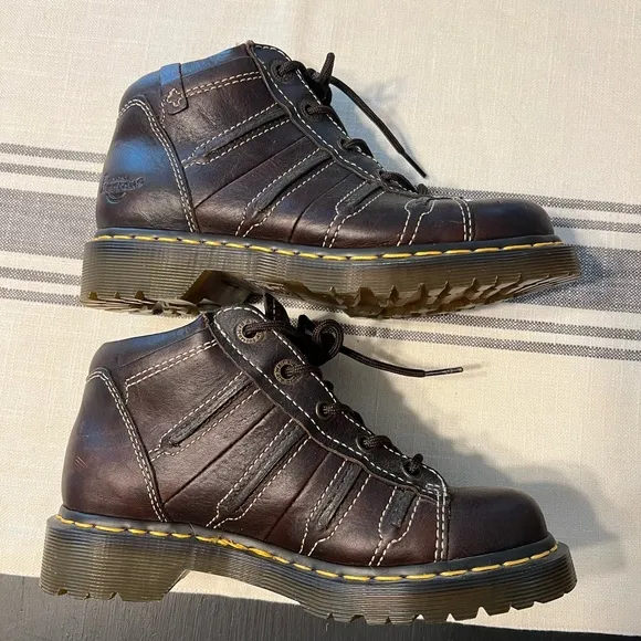 Dr. Martens brown leather low boots, size 6