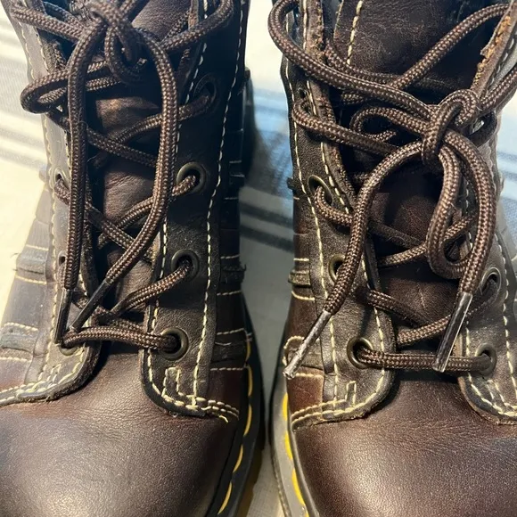 Dr. Martens brown leather low boots, size 6