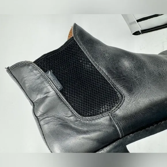 Dr. martens Chelsea black boots shoes size 12 UK 11