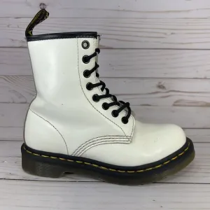 Dr. Martens Doc 11821 Combat Boots Womens Size 5 White Leather 8-Eye