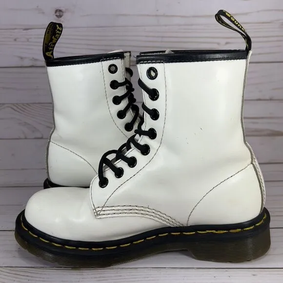 Dr. Martens Doc 11821 Combat Boots Womens Size 5 White Leather 8-Eye