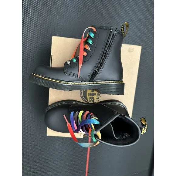 Dr. Martens Doc 1460 J Juniors Original Leather Lace Up Boots, Black, Size US 13