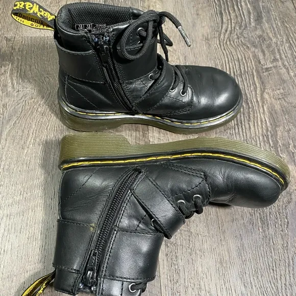 DR. MARTENS Double Buckle Girls Leather Boots