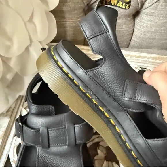 Dr. Martens Hayden Black Leather Sandals Shoes Men’s 11