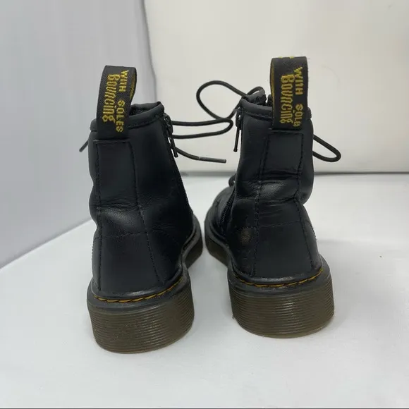 Dr Martens Kids Black Leather Lace Up Air Wair Boots Size 12