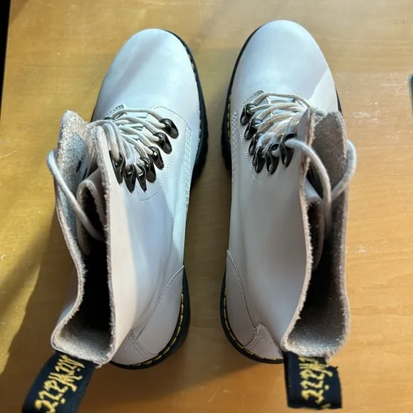 Dr. Martens Leather Boots in Leona Bone Air Wair