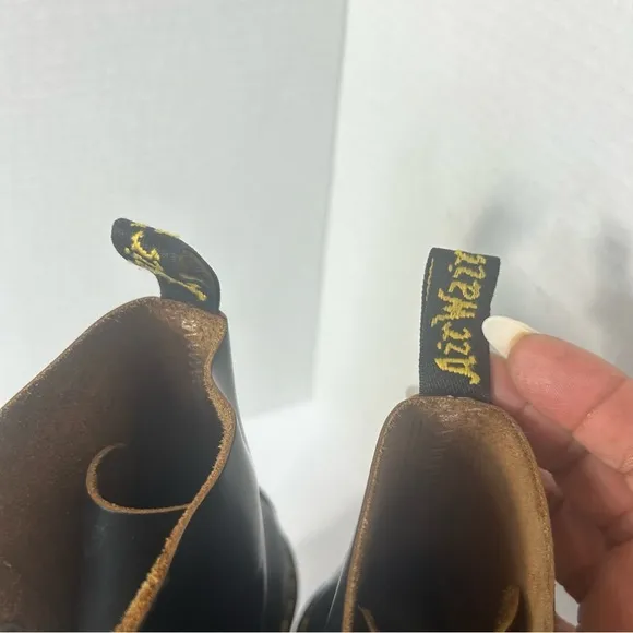 Dr Martens Leona Smooth Leather Combat Boots Heel Goth Witchy