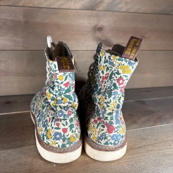dr martens liberty womens size 11 shoes floral multicolor lace up combat boots