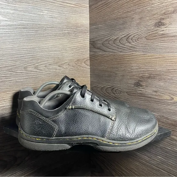 Dr martens rockland black leather lace boots