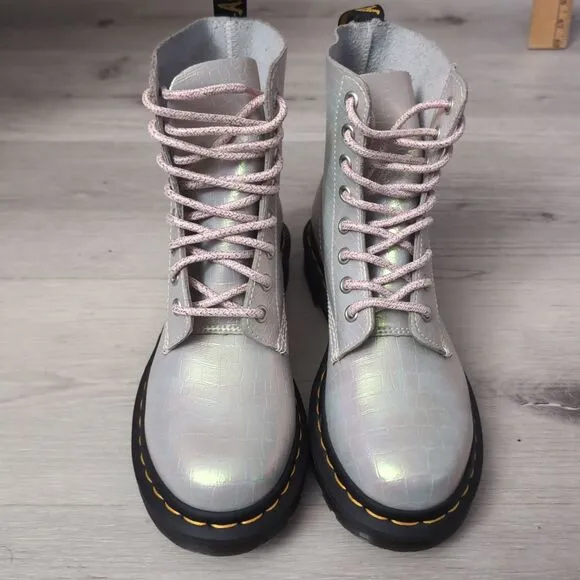 Dr Martens  Shoes Women's 6 Doc 1460 PASCAL Boots Dr Martens Shoes Used 3 Times