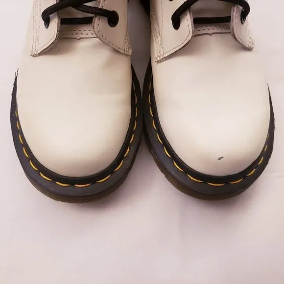 Dr Martens Size 7 Airwalk Original Smooth Leather White Combat Lace Up Boots