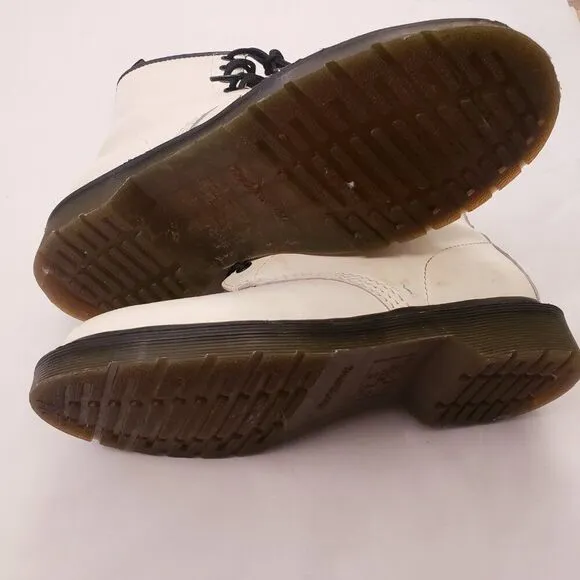 Dr Martens Size 7 Airwalk Original Smooth Leather White Combat Lace Up Boots