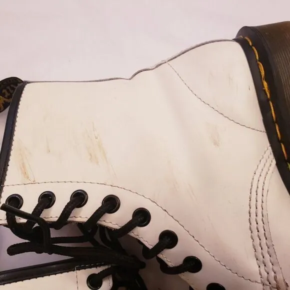 Dr Martens Size 7 Airwalk Original Smooth Leather White Combat Lace Up Boots