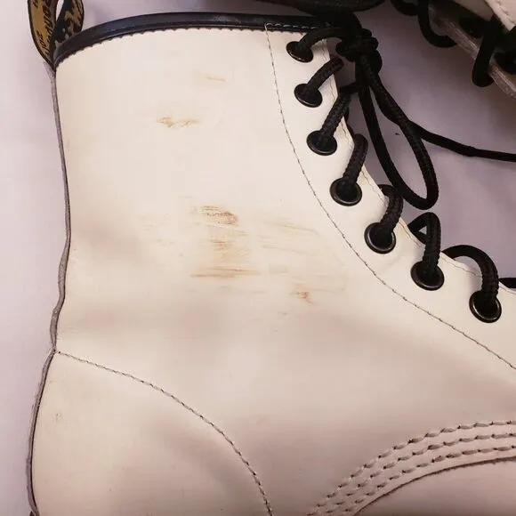 Dr Martens Size 7 Airwalk Original Smooth Leather White Combat Lace Up Boots