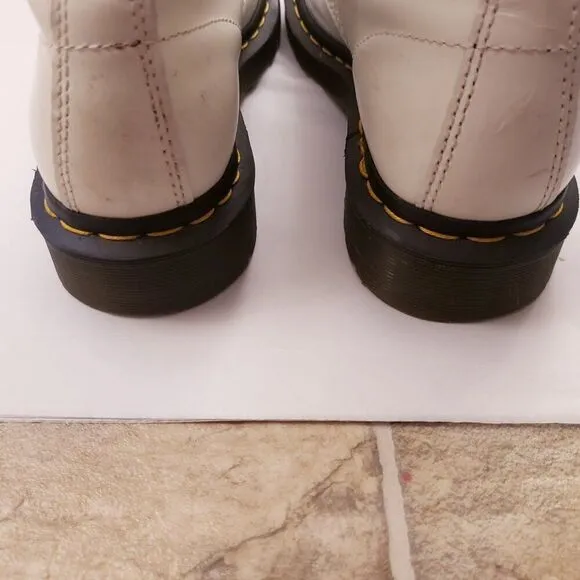 Dr Martens Size 7 Airwalk Original Smooth Leather White Combat Lace Up Boots