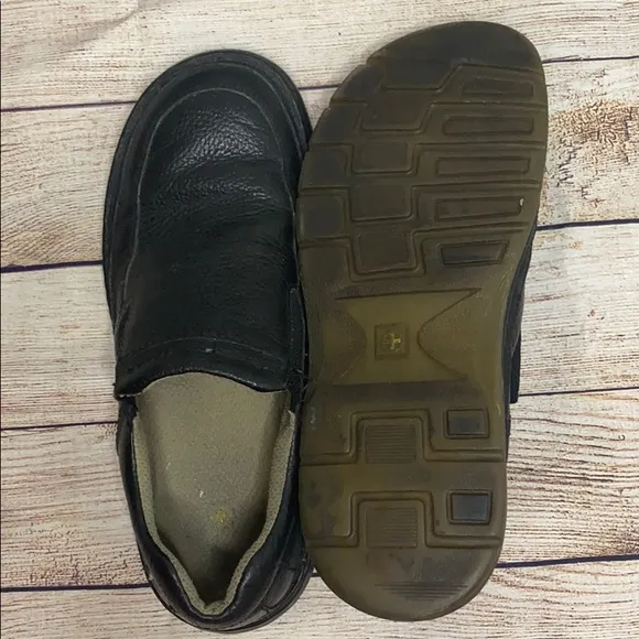 Dr. Martens Slip One ShoesS black leather. Size 10
