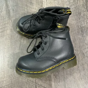 DR. MARTENS Toddler Boots