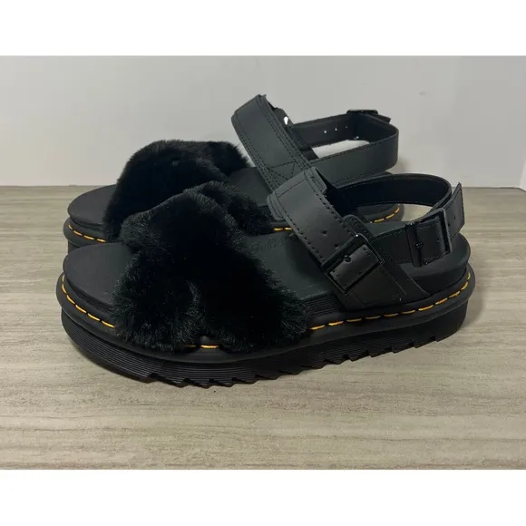 Dr Martens VOSS II Fluffy BlkHydro Leather &amp; Milo Fur SandalsUS 10  UK 8 NEW