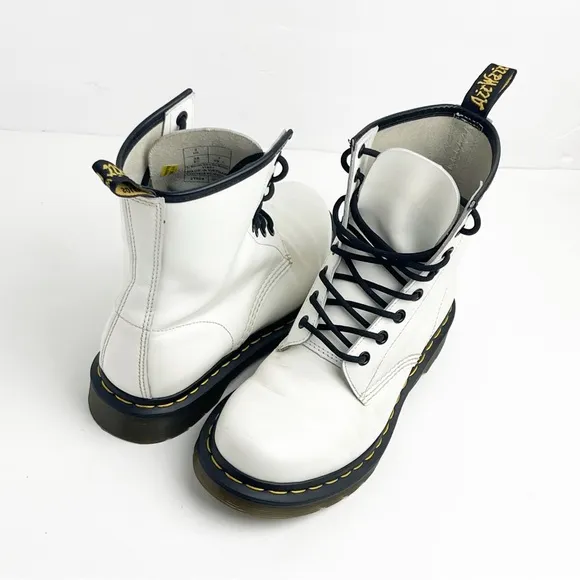 DR. MARTENS White Leather Lace Up Combat Boots, Size 7