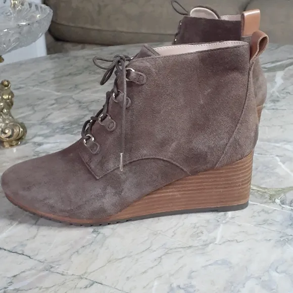 Dr. Scholl's shoes boots