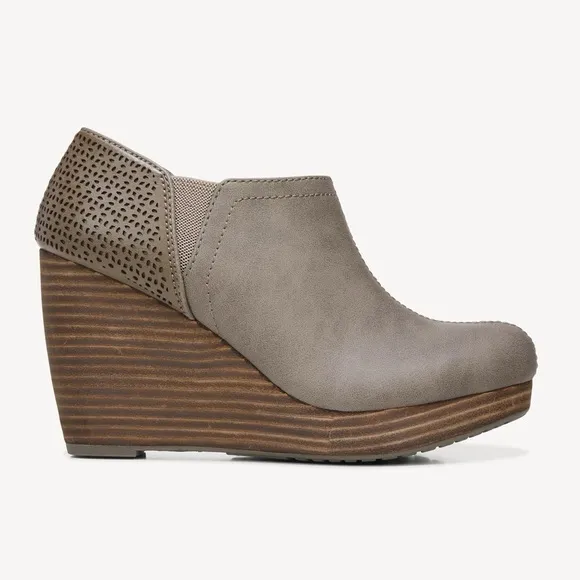 Dr. Scholl’s | Women’s taupe faux leather Harlow ankle boot, stacked heels, 8.5