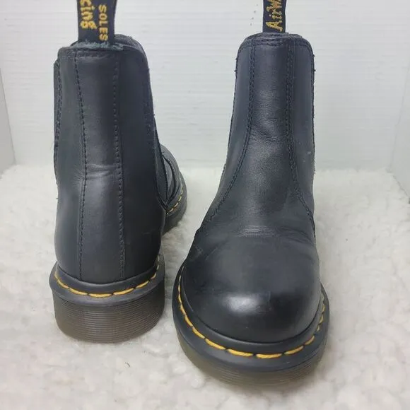 Dr Martens Virgina Women's Boots Size 7 Black Chelsea Shoes 2676