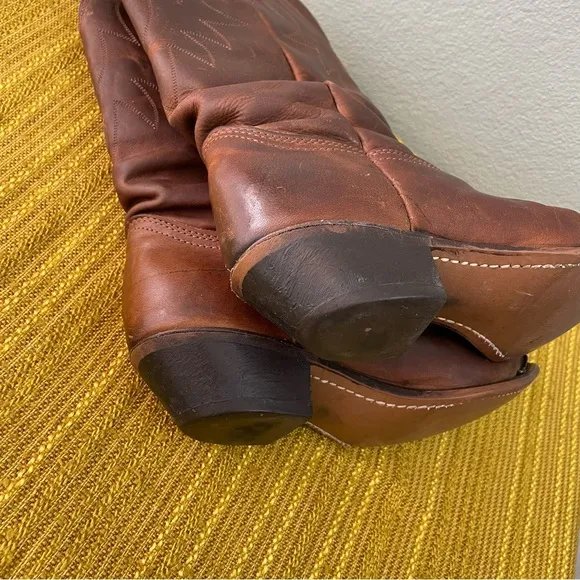 Durango | Vtg Distressed Cowboy Cowgirl Western Boots | Heeled Traditional R Toe